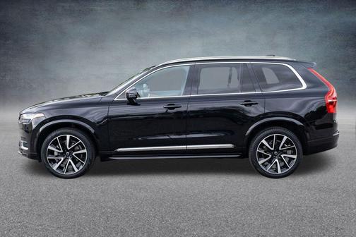 2024 Volvo XC90 B6 Plus Bright Theme 7-Seater