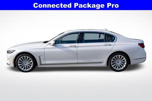 2022 BMW 740 i xDrive