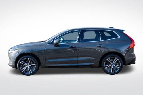 2019 Volvo XC60 T5 Momentum