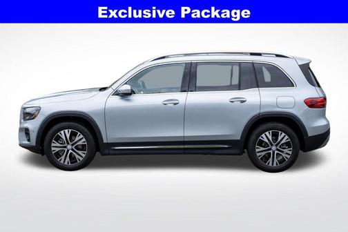 Cirrus Silver Metallic 2026 Mercedes-Benz GLB 250 4MATIC