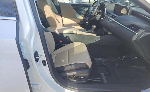 2021 Lexus ES 350 Base