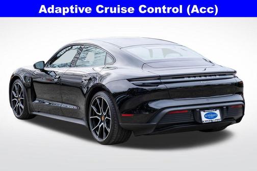 2022 Porsche Taycan Base