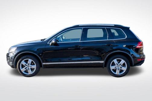 2013 Volkswagen Touareg VR6 Lux