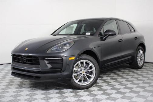 2026 Porsche Macan Base