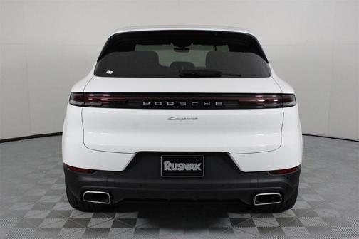 2025 Porsche Cayenne Base