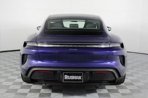 2025 Porsche Taycan Turbo