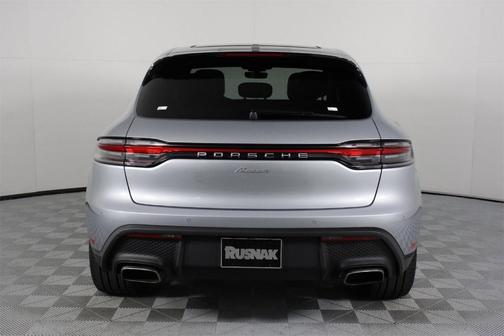 2025 Porsche Macan T