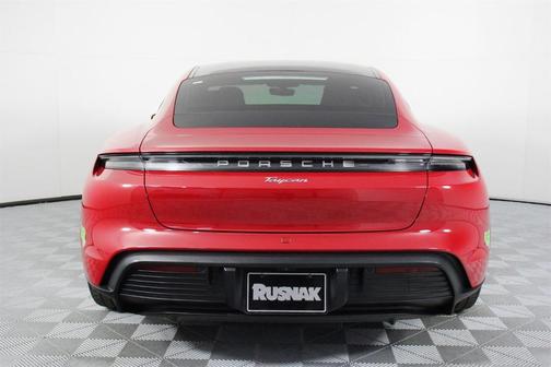 2022 Porsche Taycan Base
