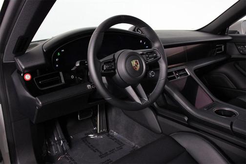 2025 Porsche Taycan