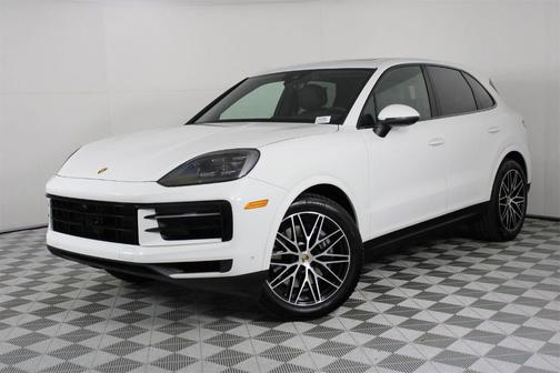 2025 Porsche Cayenne Base