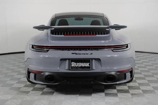 2024 Porsche 911 Carrera S