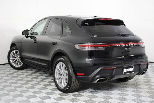 2025 Porsche Macan 