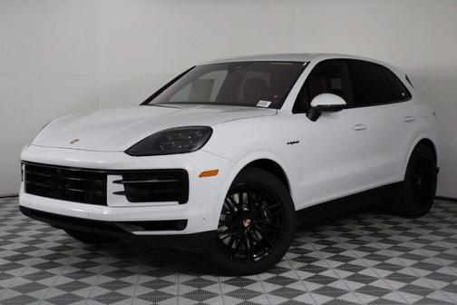 2026 Porsche Cayenne AWD