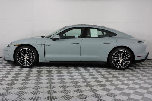 2025 Porsche Taycan Base