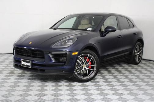 Night Blue Metallic 2022 Porsche Macan S