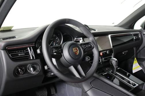 2026 Porsche Macan T