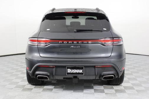 2025 Porsche Macan T