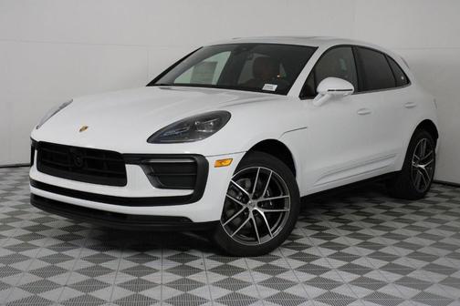 2026 Porsche Macan Base