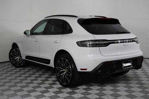 2025 Porsche Macan 