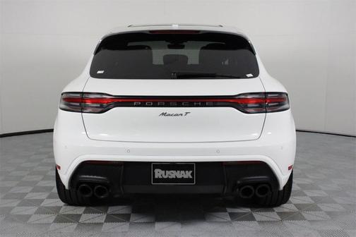 2025 Porsche Macan T