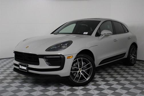 2025 Porsche Macan T