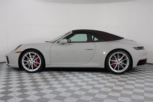 2022 Porsche 911 Carrera 4S