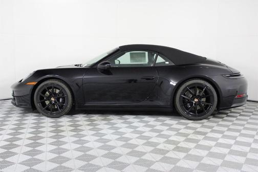 2026 Porsche 911 Carrera