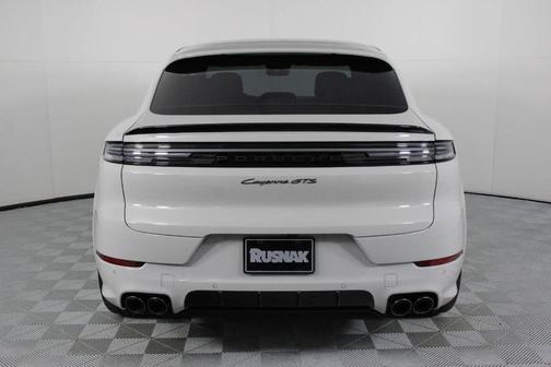 2026 Porsche Cayenne GTS