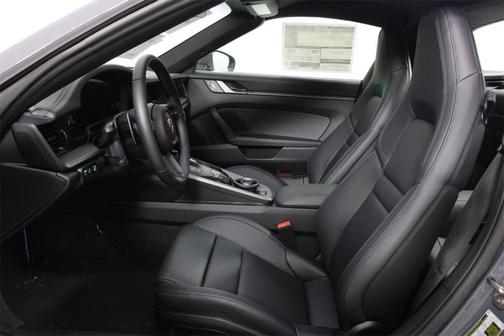 2026 Porsche 911 Targa 4S