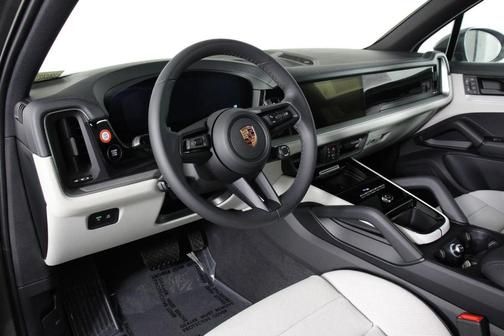 2026 Porsche Cayenne Base