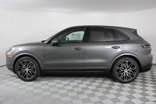 2026 Porsche Cayenne Base