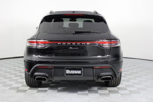 2025 Porsche Macan