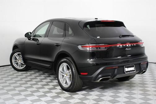 2025 Porsche Macan 