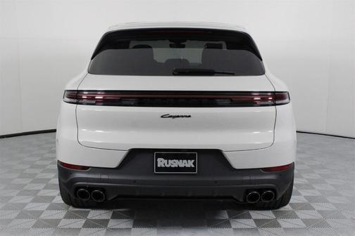 2026 Porsche Cayenne AWD