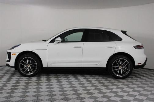 2025 Porsche Macan