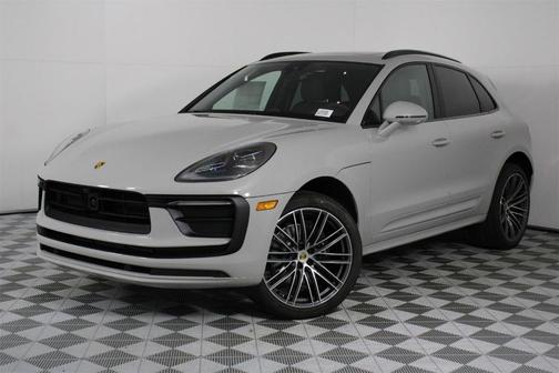 2026 Porsche Macan Base