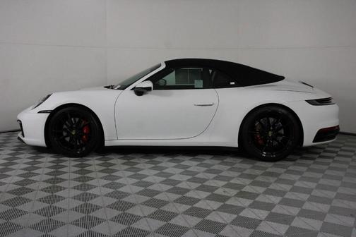 2020 Porsche 911 Carrera 4S