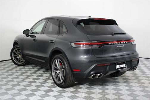 2025 Porsche Macan S