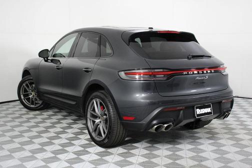 2025 Porsche Macan S