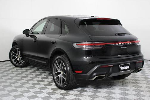 2025 Porsche Macan 