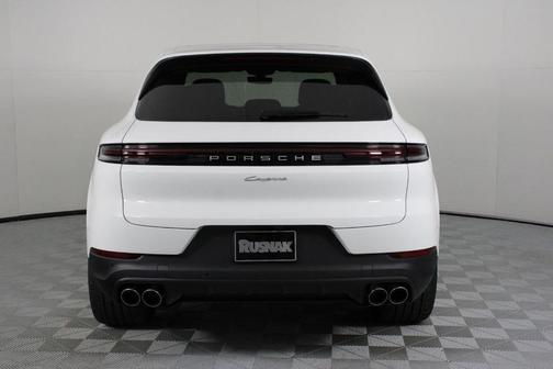 2026 Porsche Cayenne Base