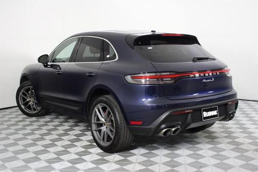 2022 Porsche Macan S