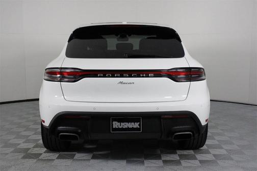 2025 Porsche Macan