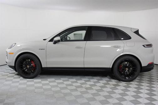 2026 Porsche Cayenne S