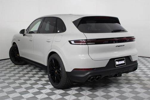 2026 Porsche Cayenne S