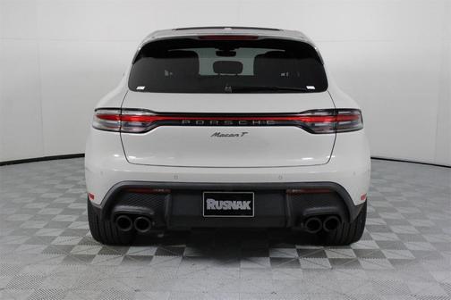 2023 Porsche Macan T