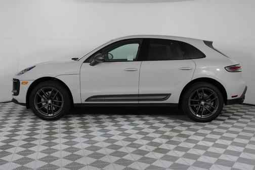 2023 Porsche Macan T