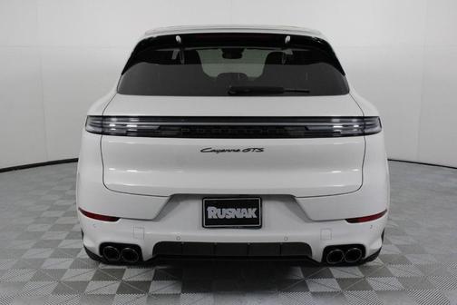 2026 Porsche Cayenne GTS