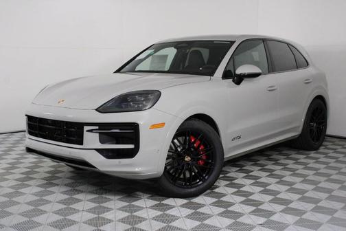 2026 Porsche Cayenne GTS