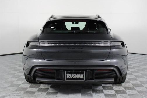 2023 Porsche Taycan Cross Turismo 4S